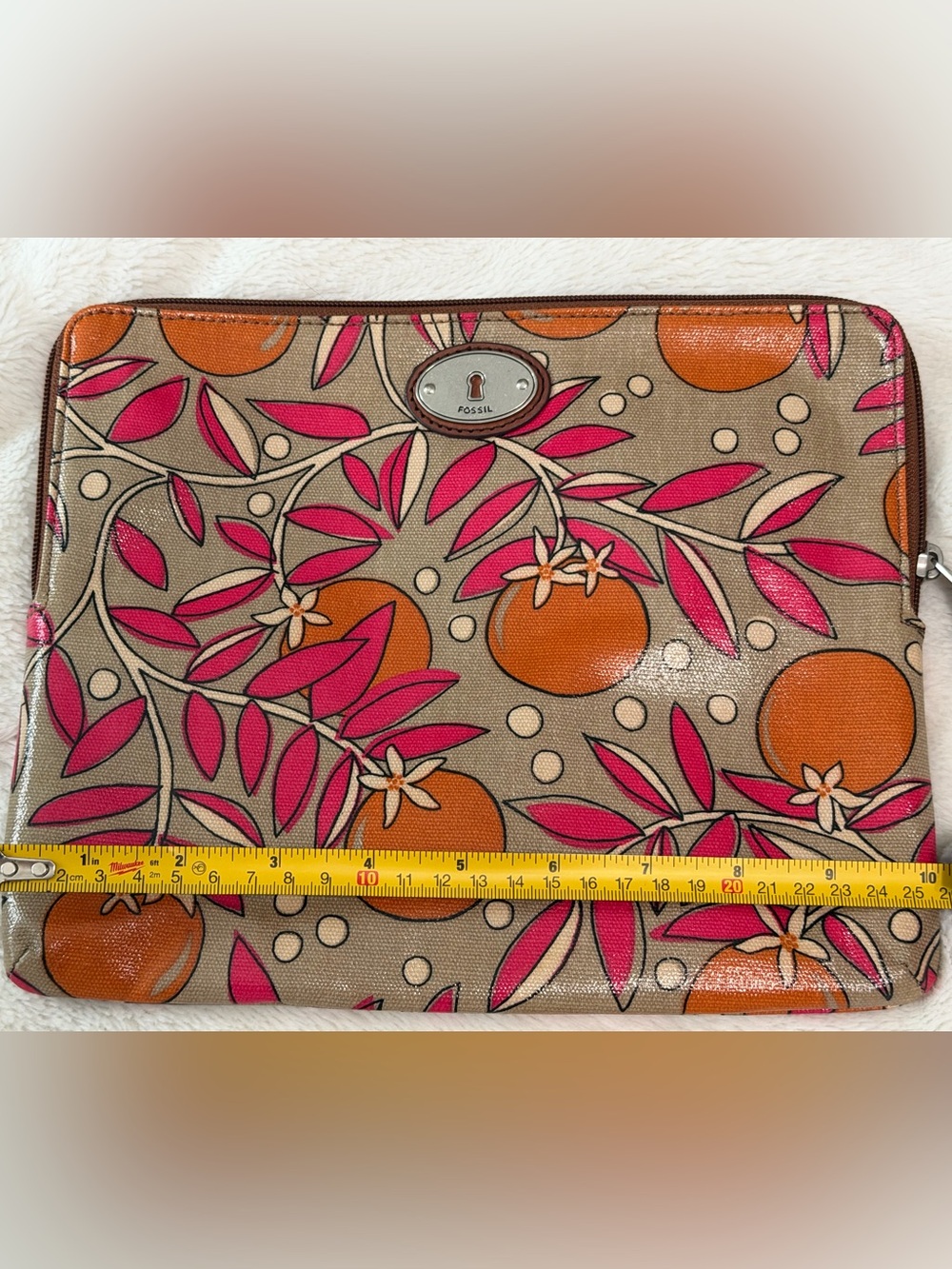 Fossil Key Per Tablet Sleeve - Picture 4 of 5